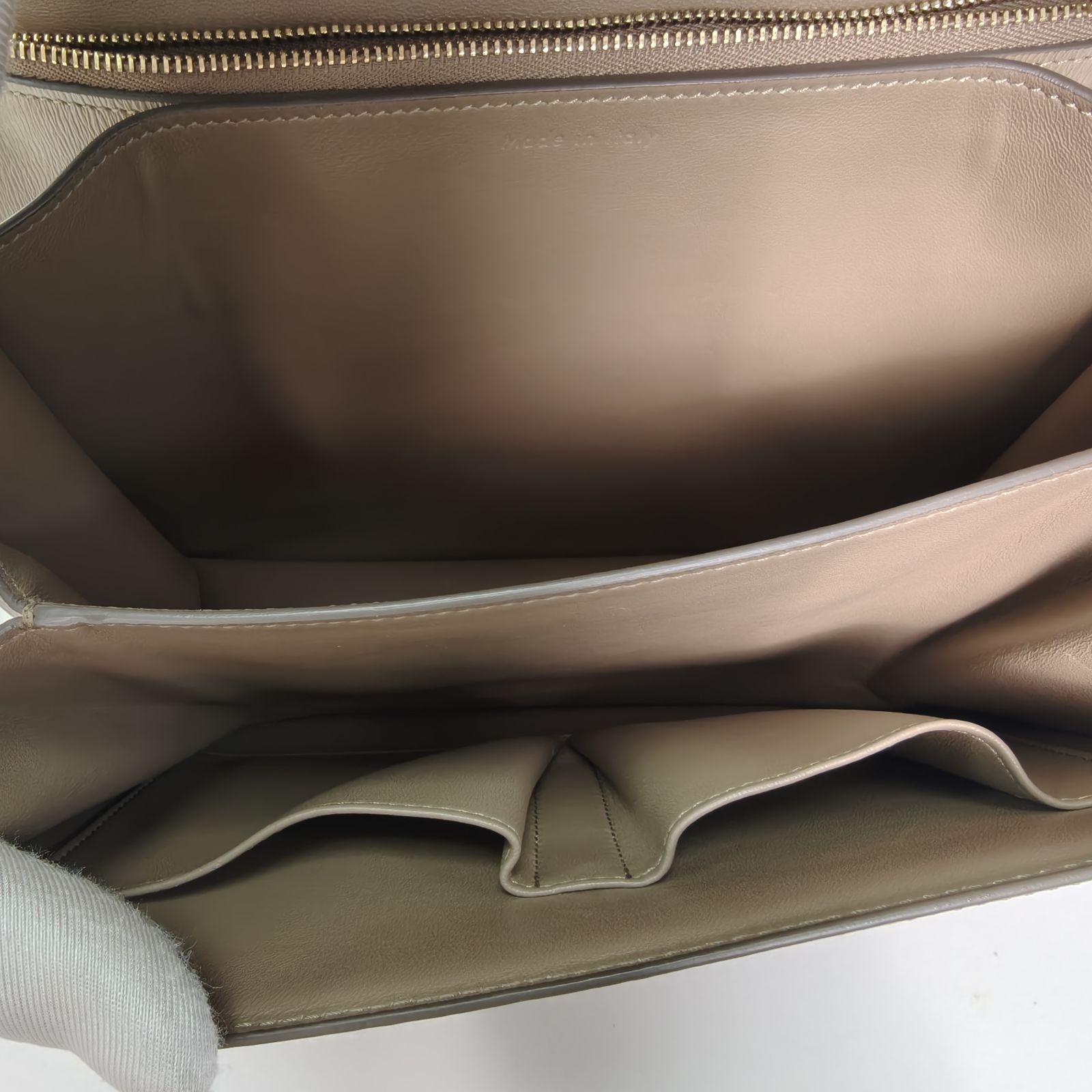 *CELINE Classic Box Medium Size-Hana Vintage