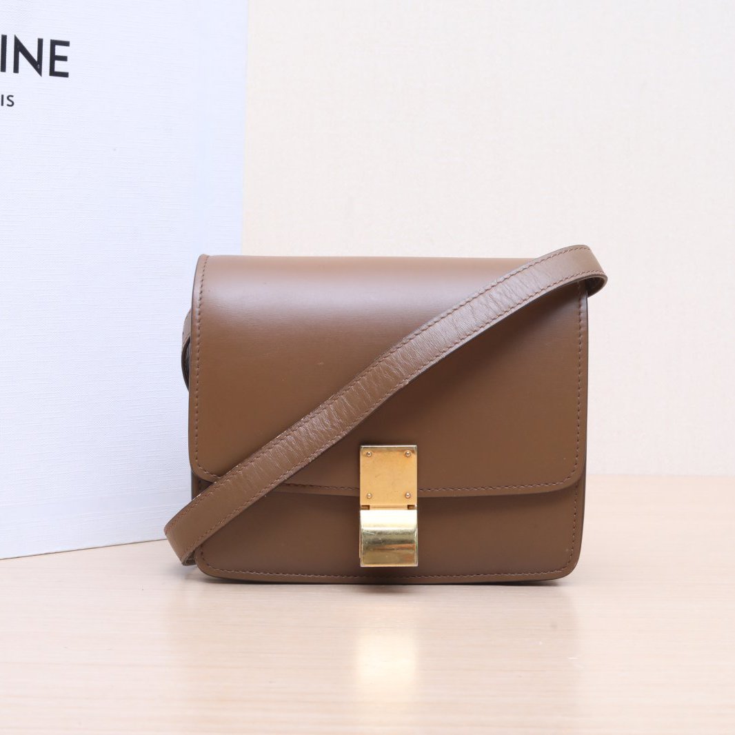 *CELINE Classic Box Small Size-Hana Vintage