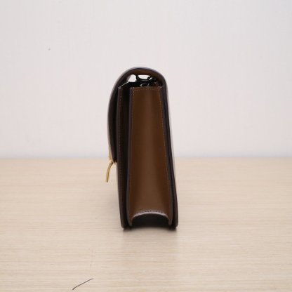 *CELINE Classic Box Medium Size-Hana Vintage