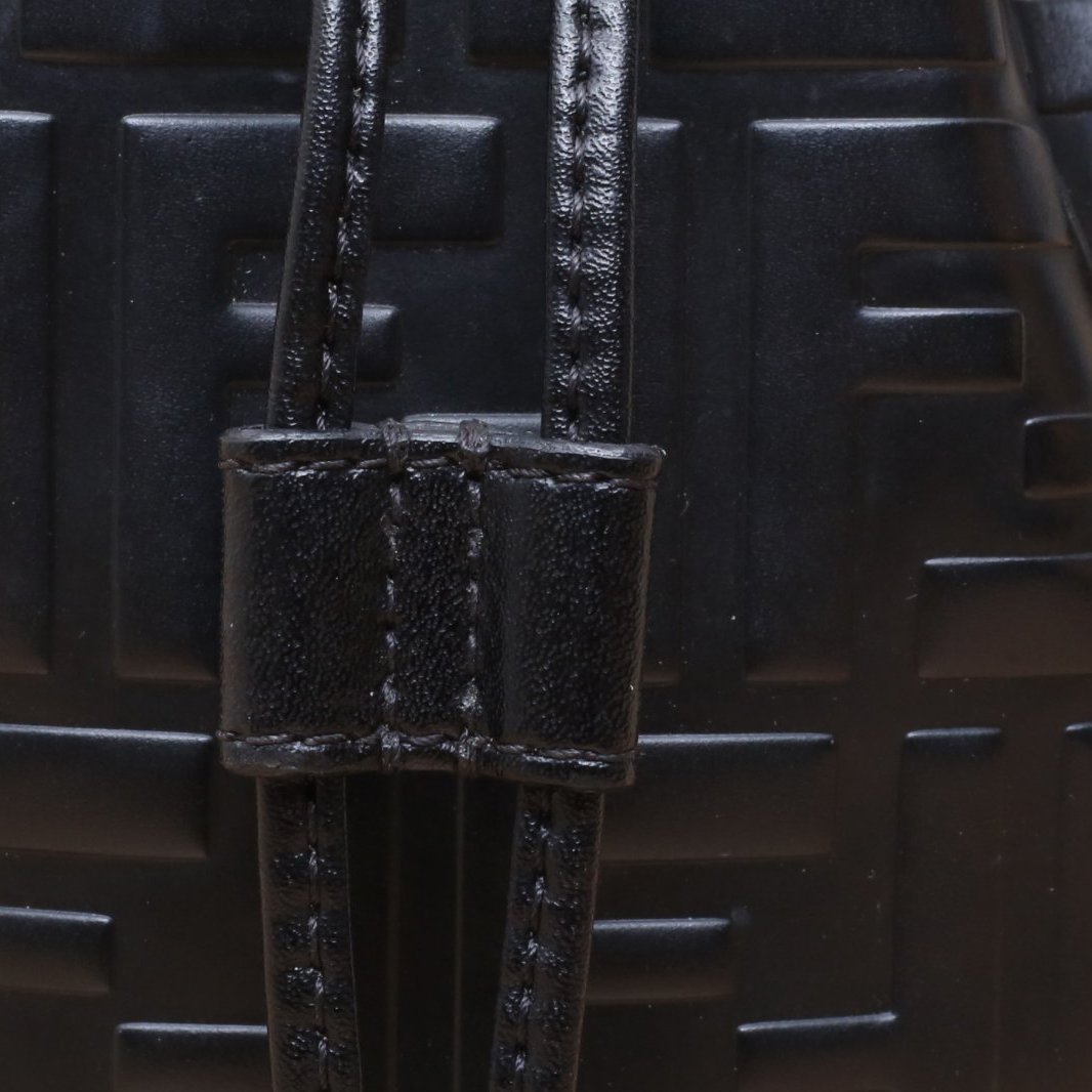 *FENDI MON TRESOR Mini Bucket Bag-Hana Vintage