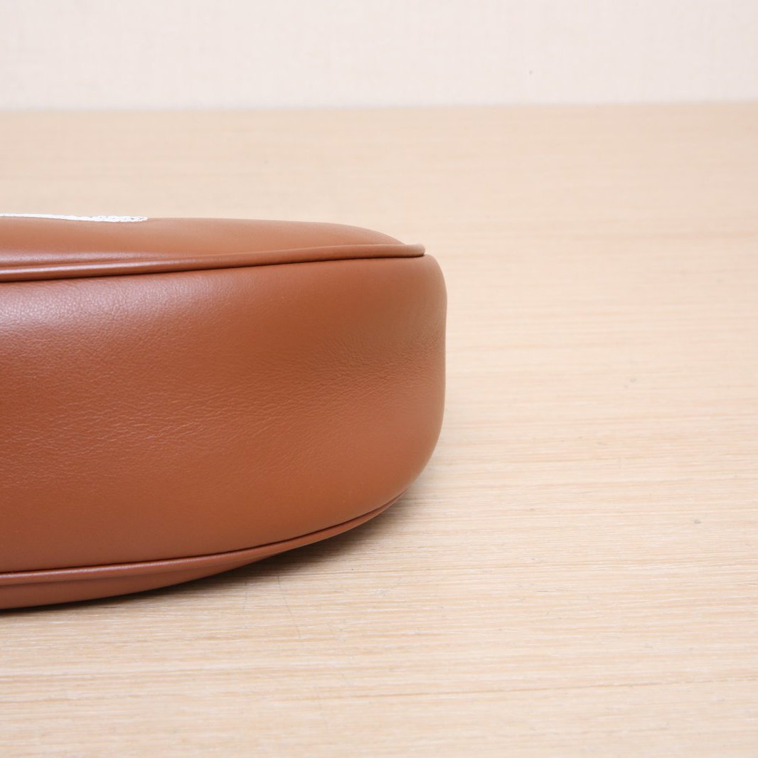 *CELINE AVA Shoulder Bag Medium Size-Hana Vintage