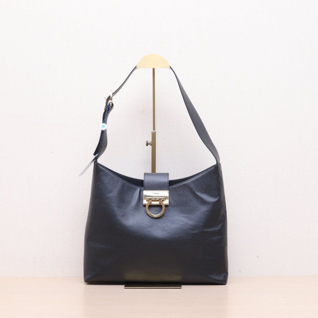 *Salvatore Ferragamo Black Cross-grain Horsehoe Buckle Shoulder Bag-Hana Vintage