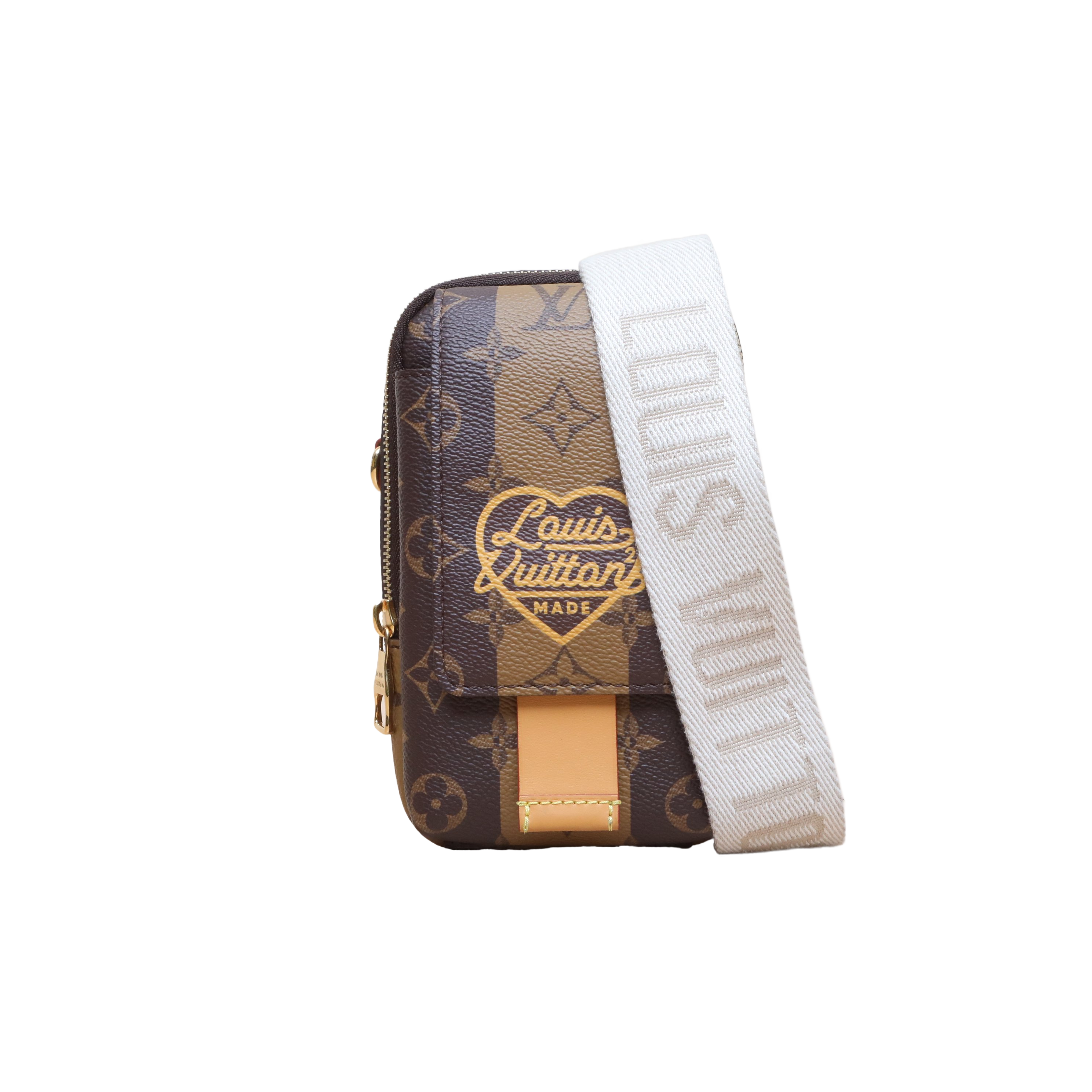 *LOUIS VUITTON Monogram PVC Chip Nigo Collaboration Flap Double Heart-shaped Phone Bag-Hana Vintage