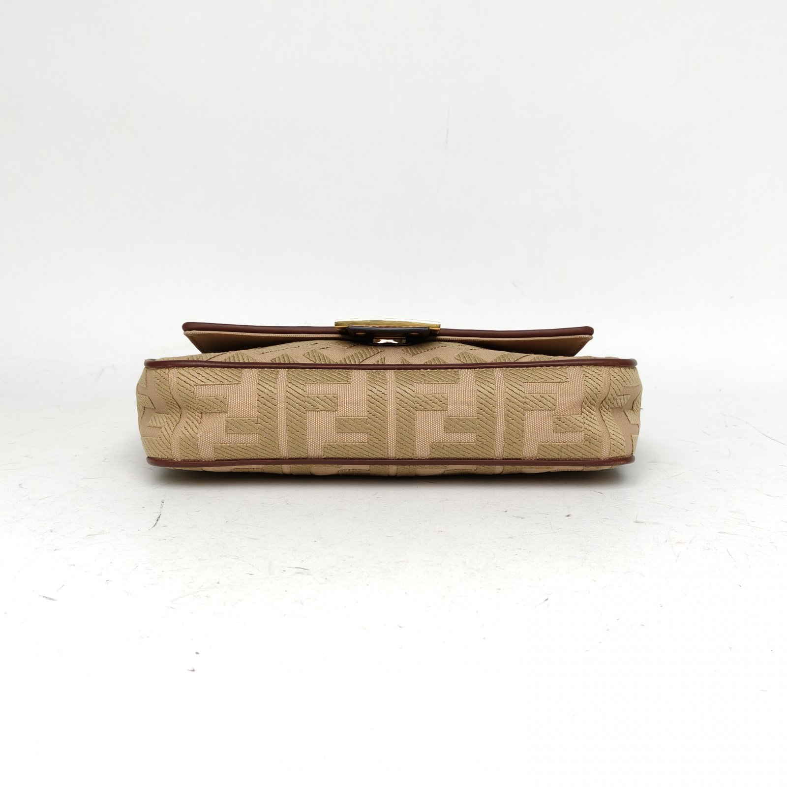 *FENDI Baguette bag Medium Size-Hana Vintage
