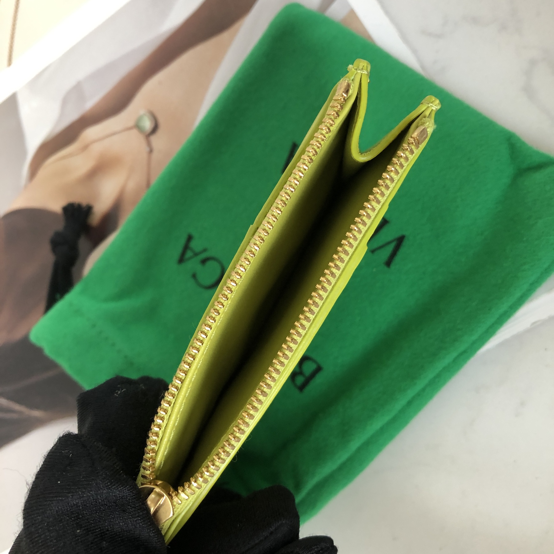 Bottega Veneta Card Case in Kiwi