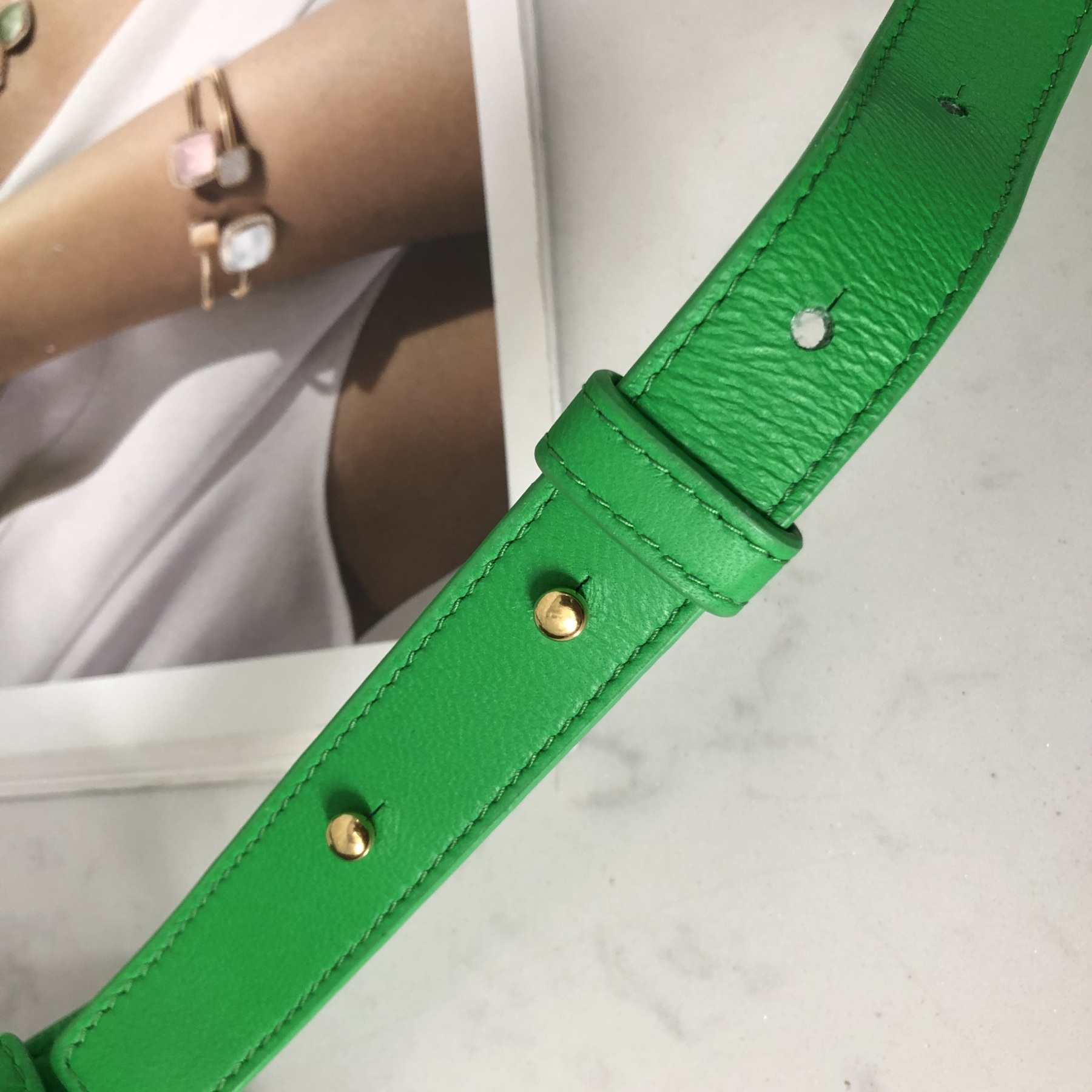 Bottega Veneta Mini Intrecciato Crossbody Bag in Parrot Green (666688)