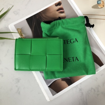 Bottega Veneta Card Case in Parrot Green