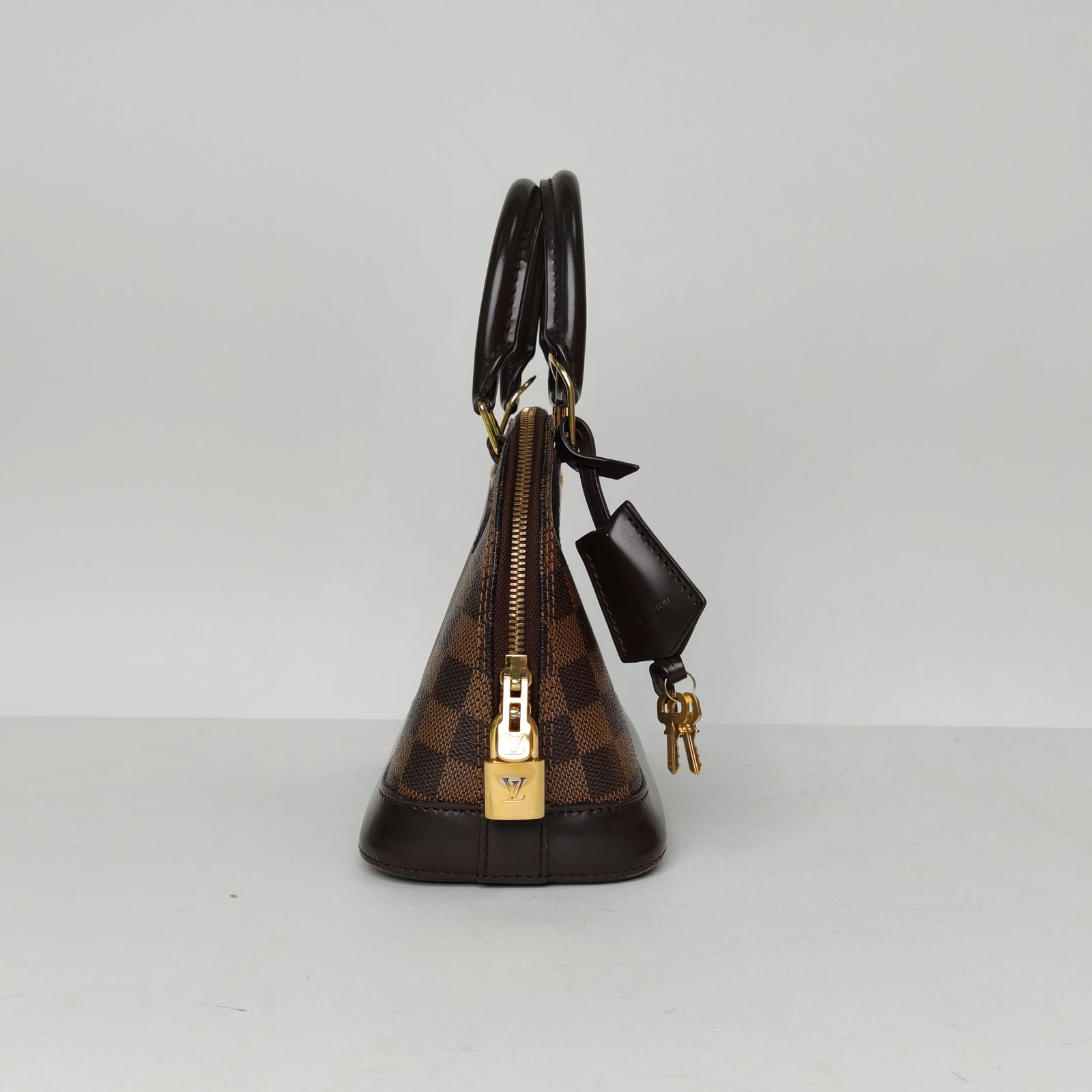 LOUIS VUITTON ALMA Alma BB 23.5