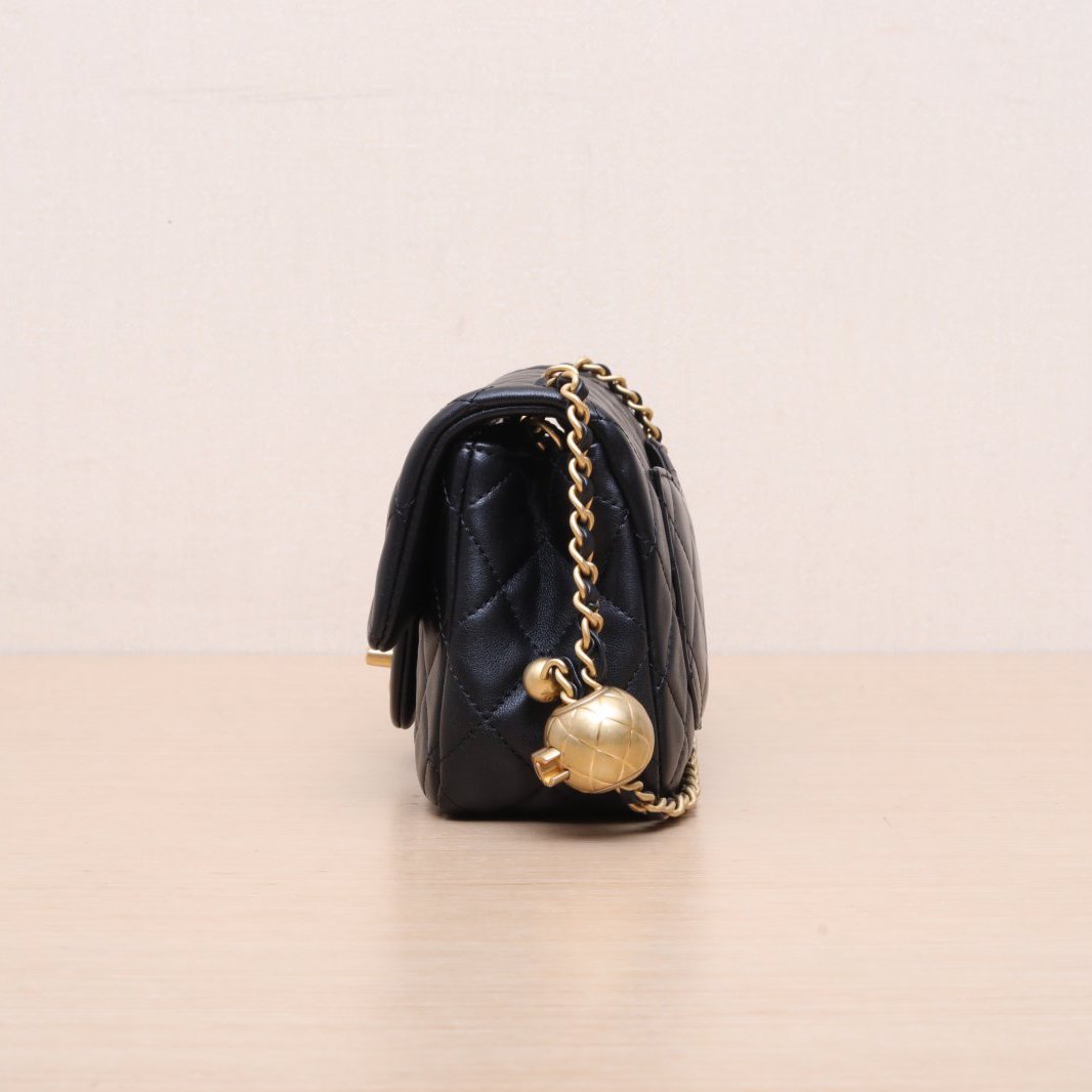 *CHANEL CF Flap Bag Large Mini 20cm-Hana Vintage