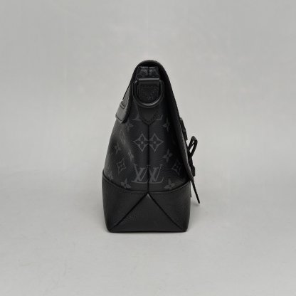 *LOUIS VUITTON Black PVC Chip Black Hardware Saumur Pochette Metis-Hana Vintage