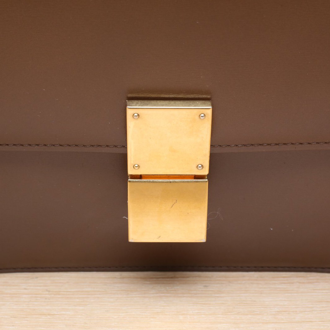 *CELINE Classic Box Medium Size-Hana Vintage