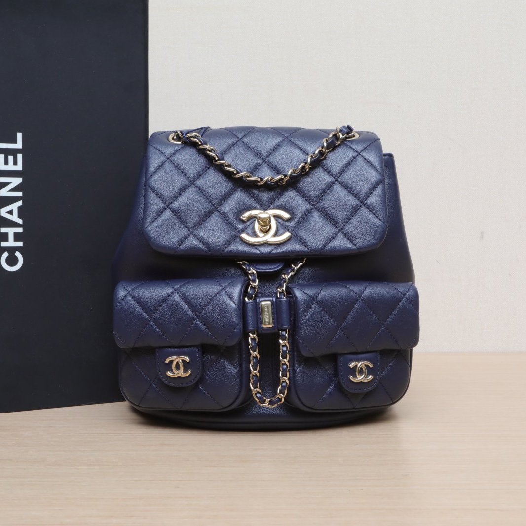 *CHANEL Duma Drawstring Flap Backpack with Two Pockets-Hana Vintage