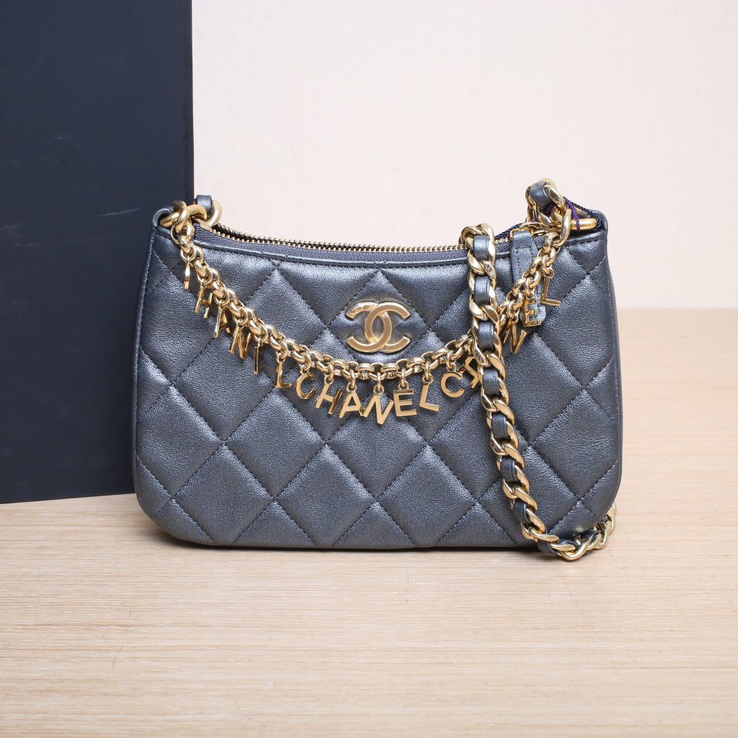 CHANEL Grey Leather S Laser Label Gold Hardware Pearlescent Grey 24P Quilted Pattern Logo Letter Chain Hobo Shoulder Bag