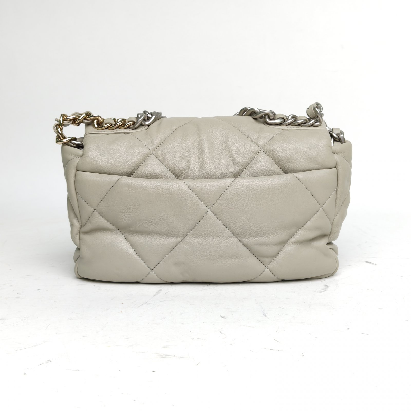 CHANEL 19BAG Flap Bag, Small, 26cm-Hana Vintage