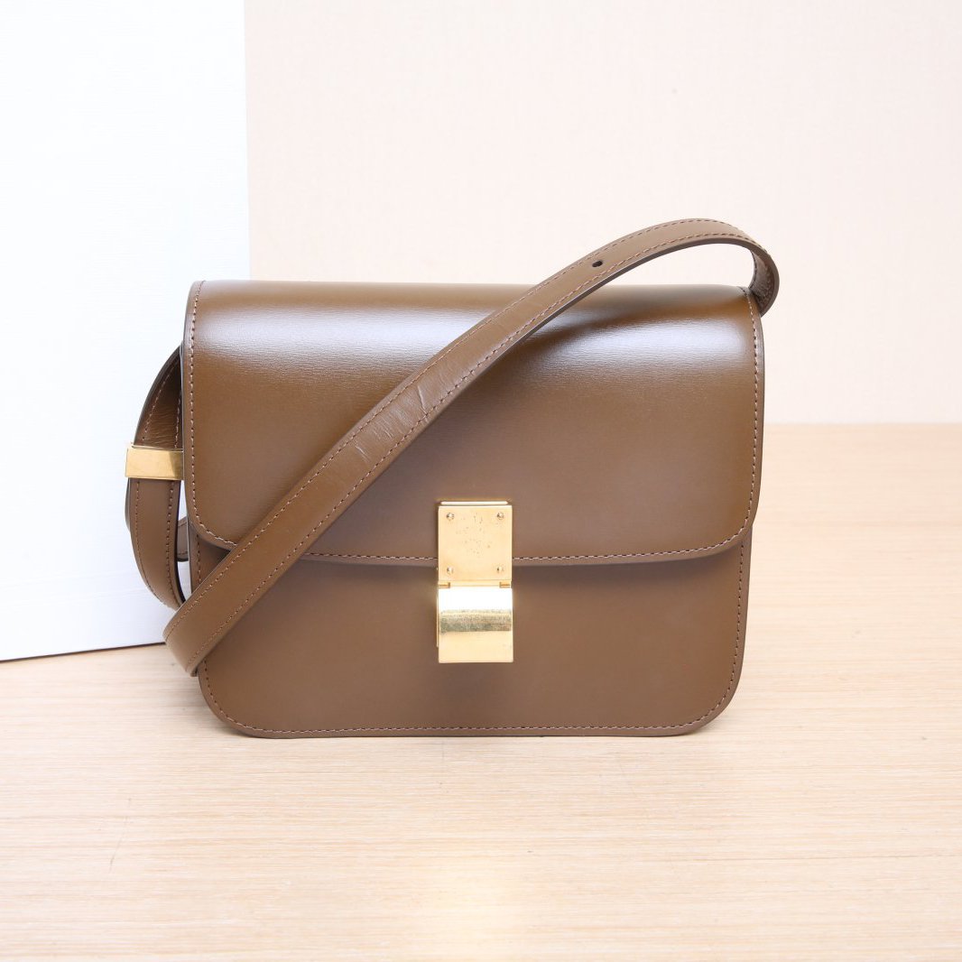*CELINE Classic Box Teen-Hana Vintage