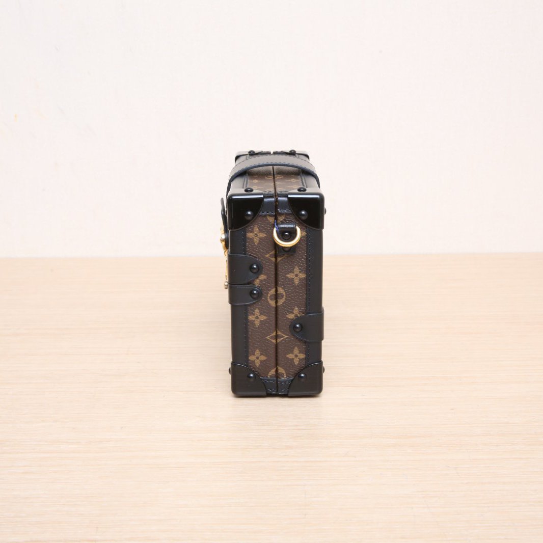*LOUIS VUITTON PETITE MALLE Moonlight Treasure Box 20
