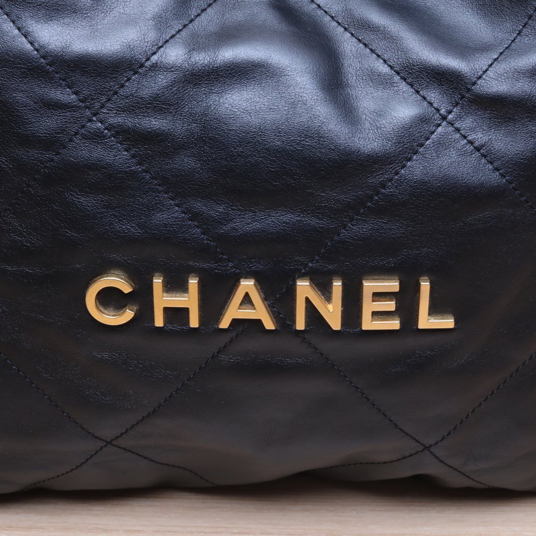 *CHANEL 22Bag Tote Bag Small 30cm-Hana Vintage