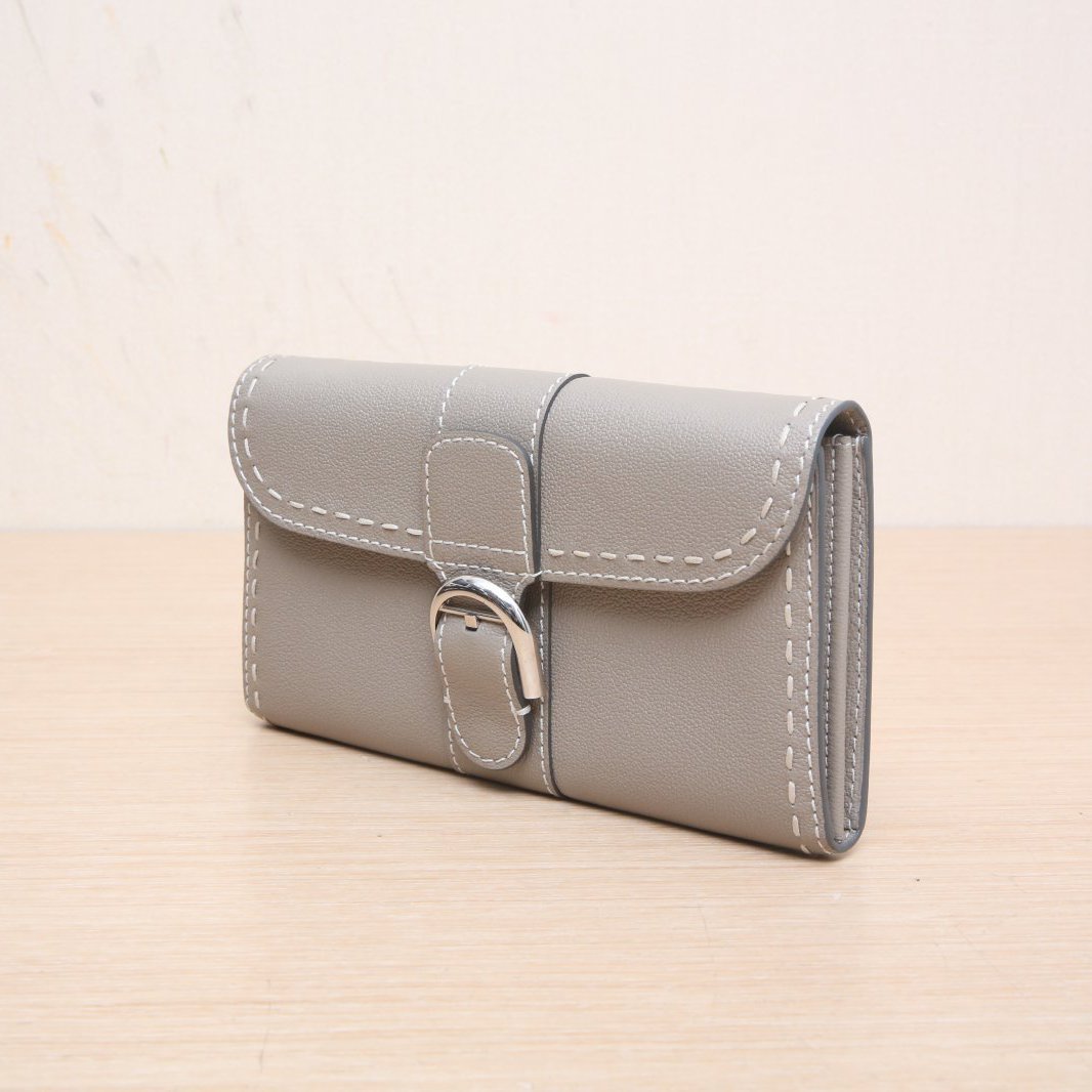 DELVAUX Brillant Woc 21