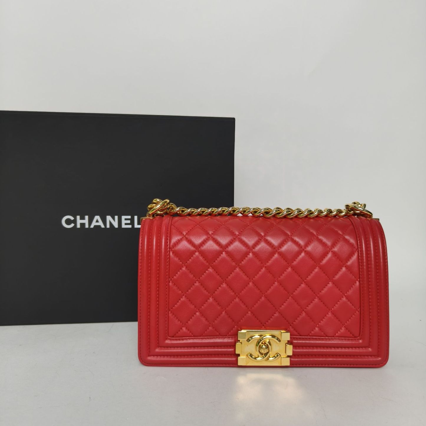 CHANEL Leboy Medium 25cm