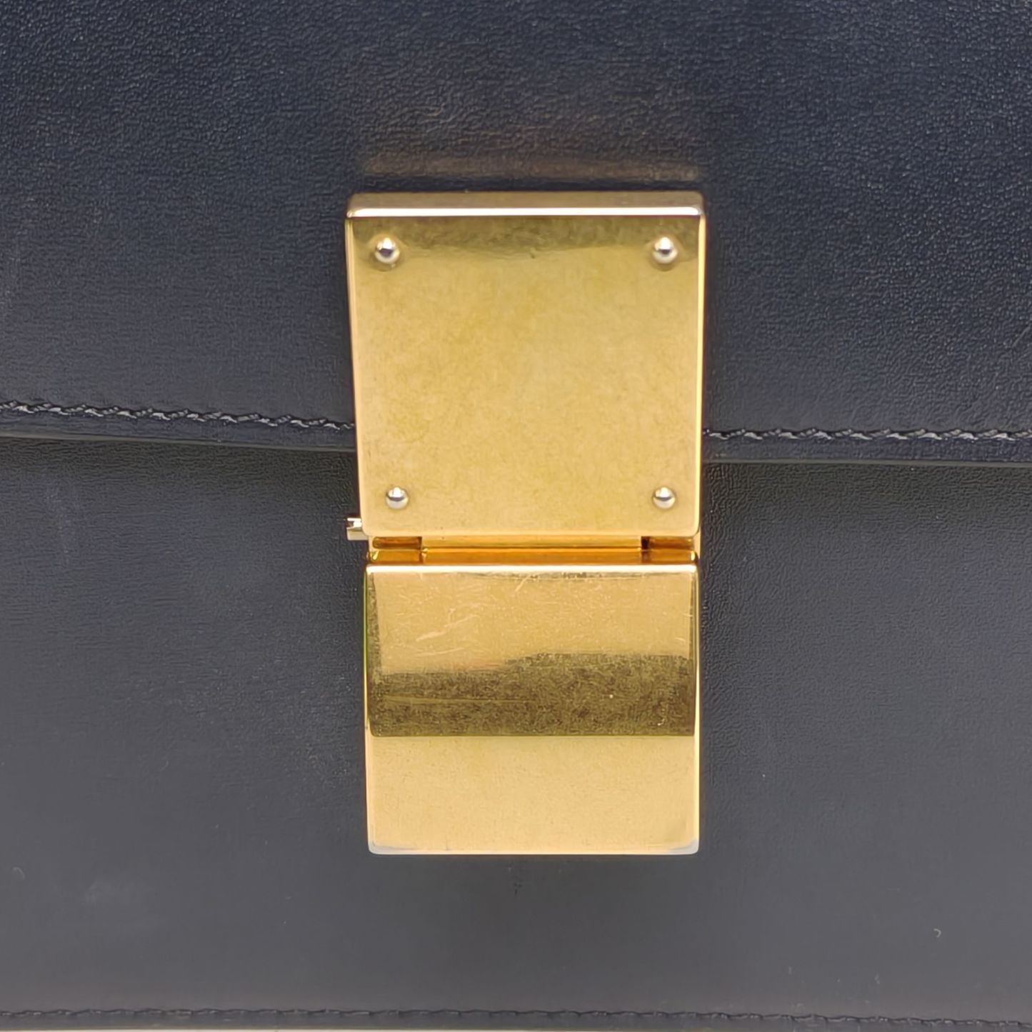 *CELINE Classic Box Medium Size-Hana Vintage