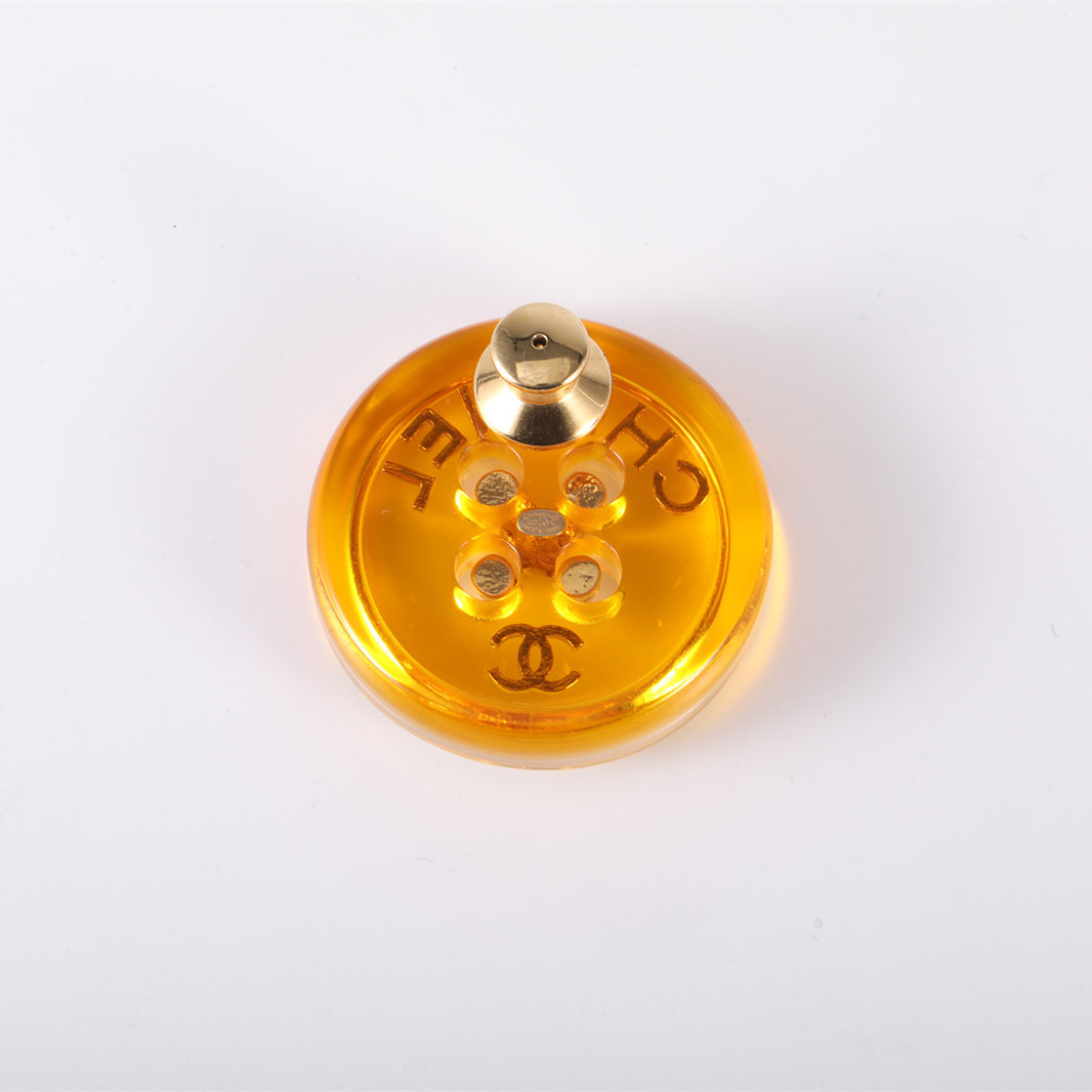 CHANEL Button Brooch Alloy,Resin-Hana Vintage