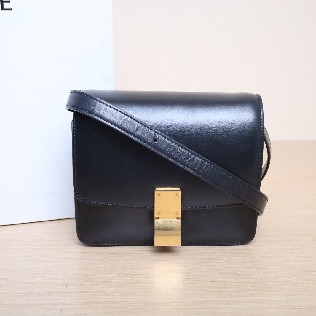 *CELINE Classic Box Small Size-Hana Vintage
