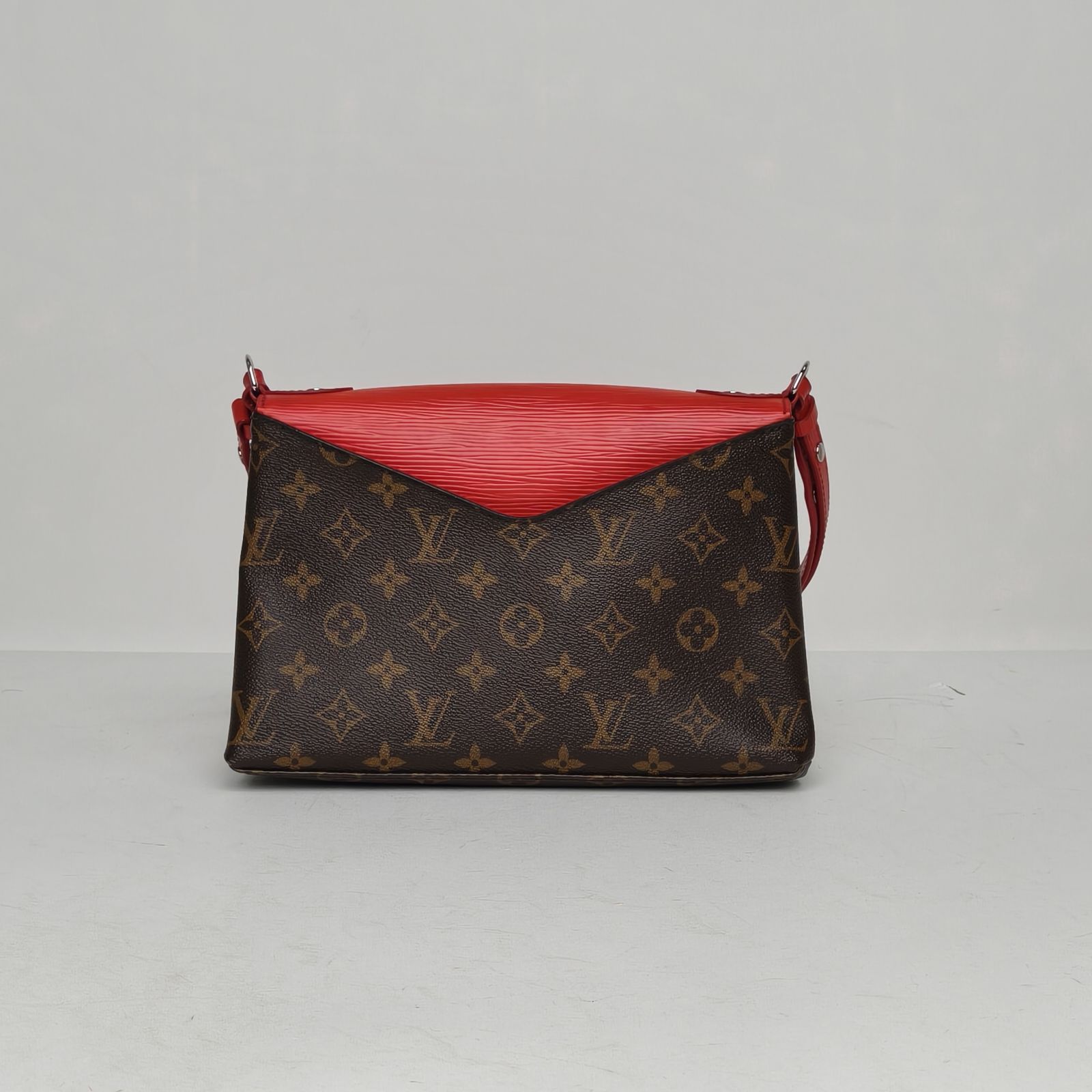 *LOUIS VUITTON SAINT MICHEL Flip-top Envelope Bag-Hana Vintage