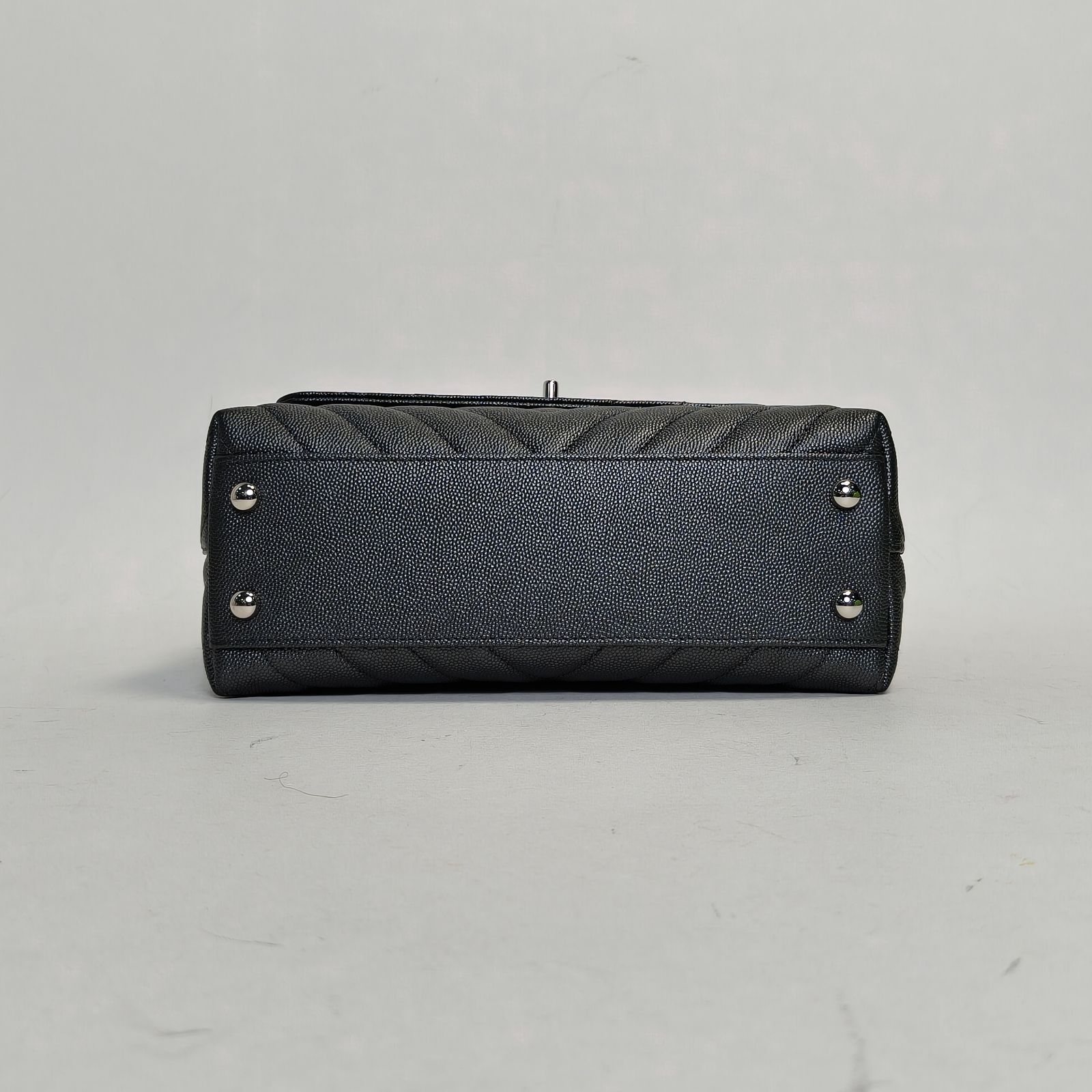 *CHANEL Coco Handle Small 24cm-Hana Vintage