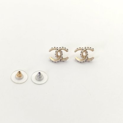 CHANEL 16C Spiral Earrings Alloy-Hana Vintage