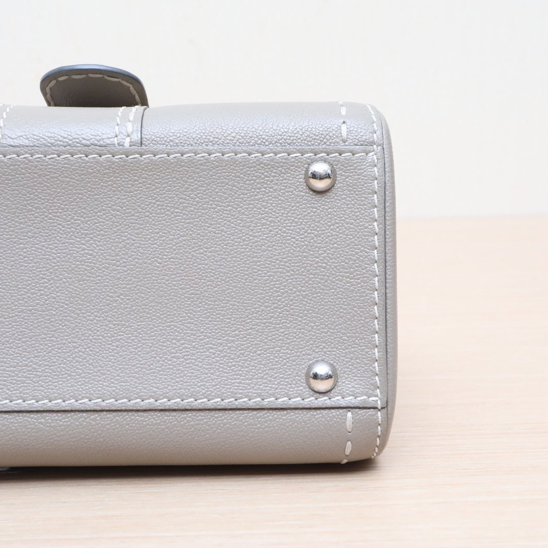 DELVAUX Brillant Mini 20 Exterior Stitching