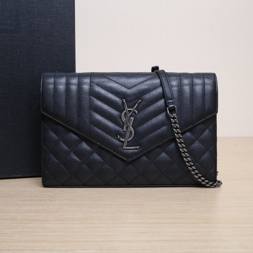 SAINT LAURENT Quilted Envelope Wallet on Chain (WOC)