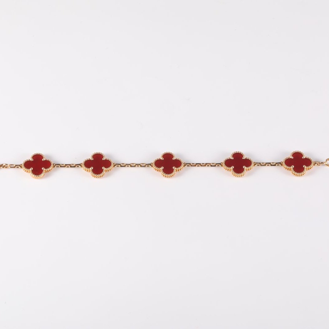 VAN CLEEF&ARPELS Vintage Alhambra medium five-petal bracelet new clasp 18K Gold,Carnelian-Hana Vintage