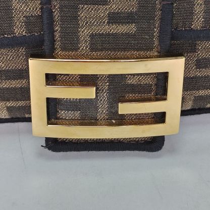 *FENDI Baguette bag Medium Size-Hana Vintage