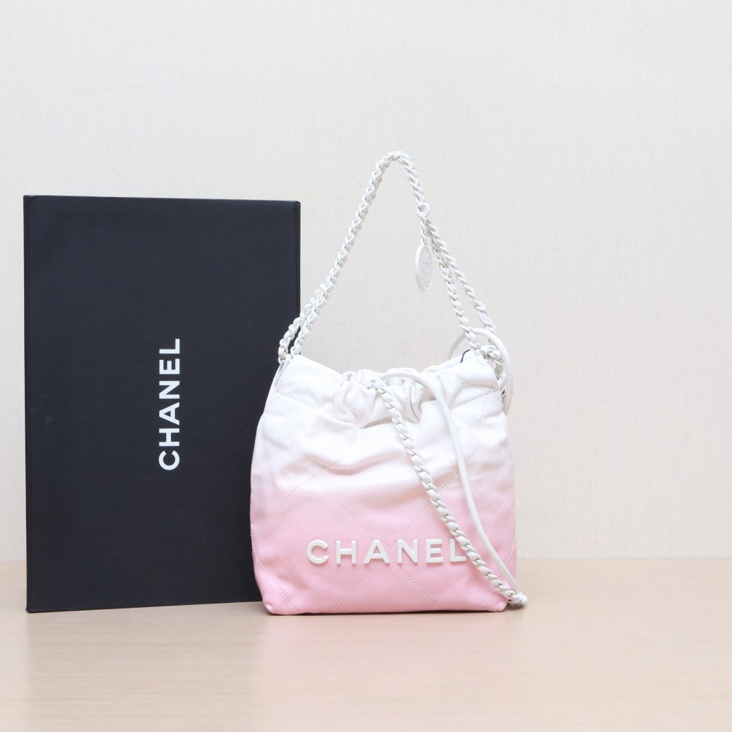 *CHANEL 24C 22Bag Tote Bag Mini 20cm-Hana Vintage