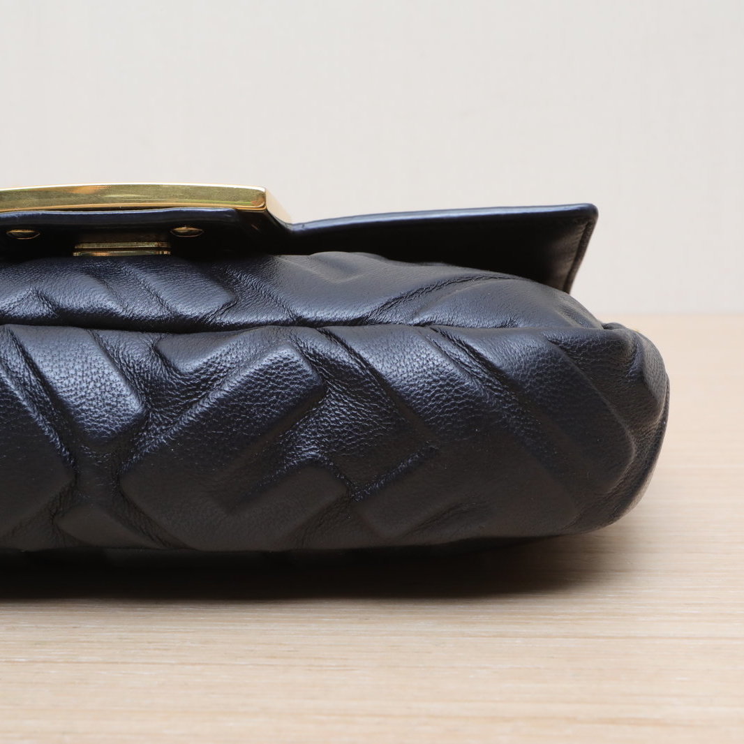 *FENDI Baguette bag Mini-Hana Vintage