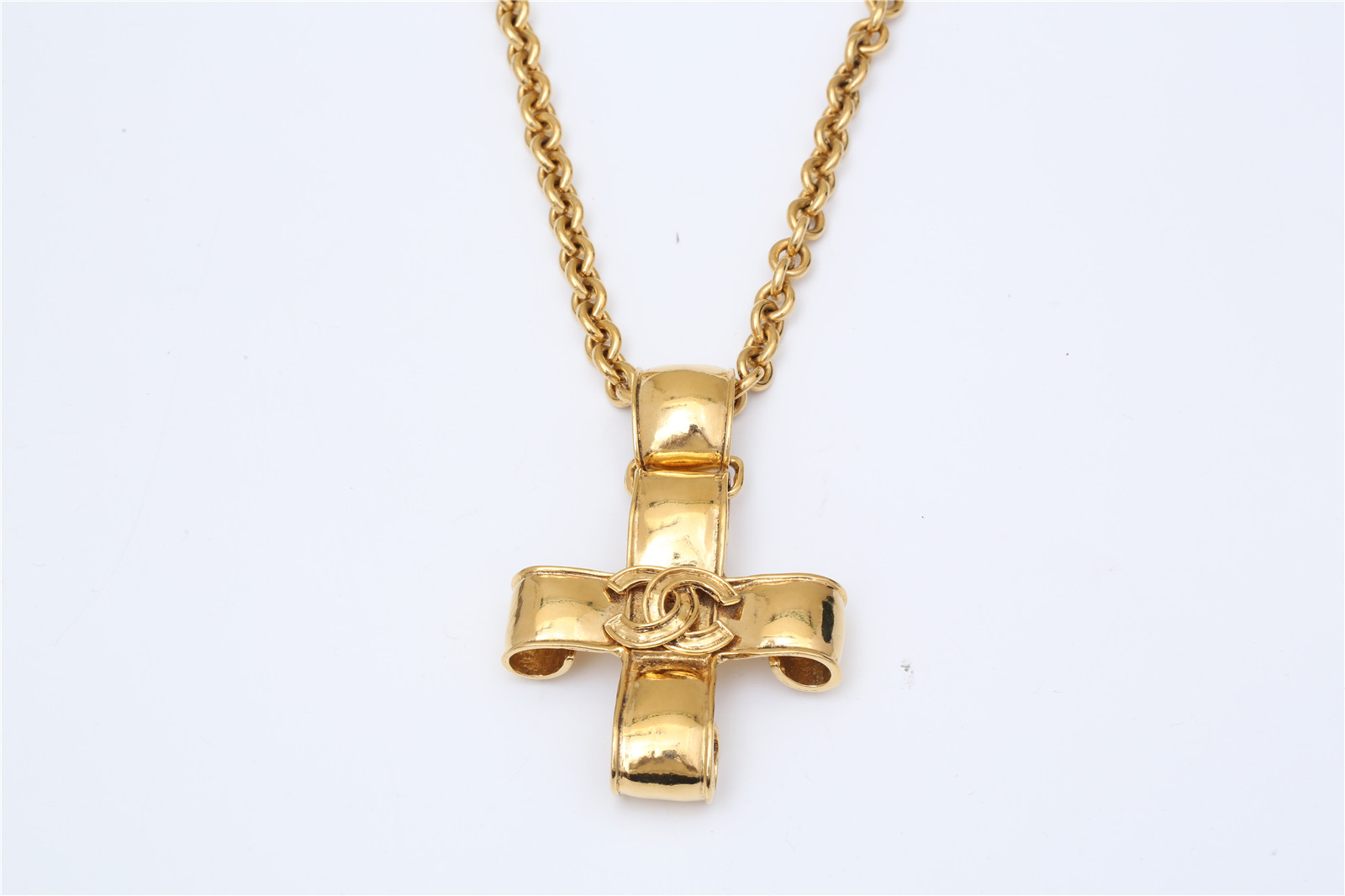 CHANEL Vintage Cross Necklace Sweater Chain Alloy-Hana Vintage
