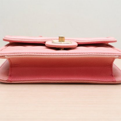 CHANEL Chanel Fanny Pack, Gradient Pink Flap with Gold Hardware, Gradient Color, 2019, Gold Hardware