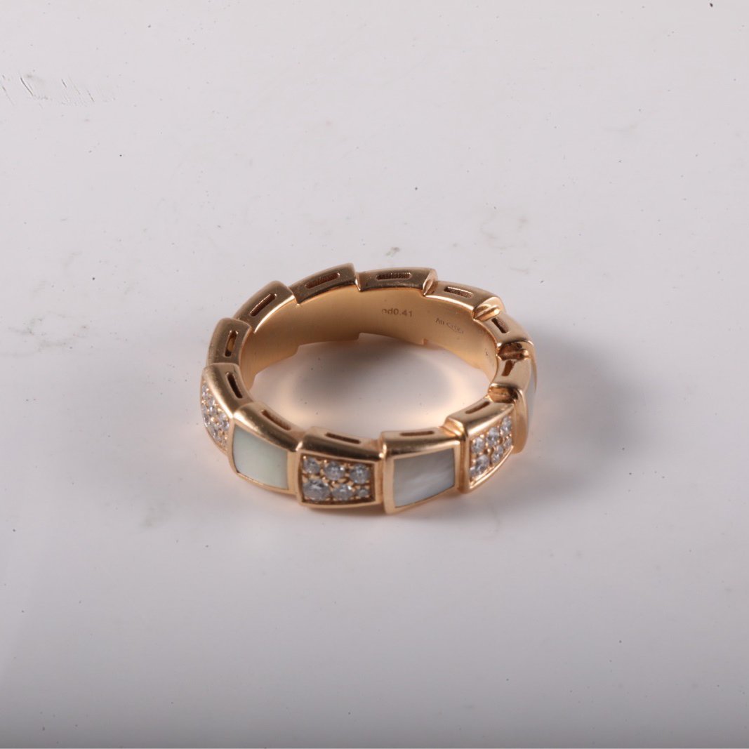 BVLGARI SERPENTI Ring Mother-of-pearl Double Row Diamond Ring 18K Rose Gold,Diamond,Mother of Pearl-Hana Vintage