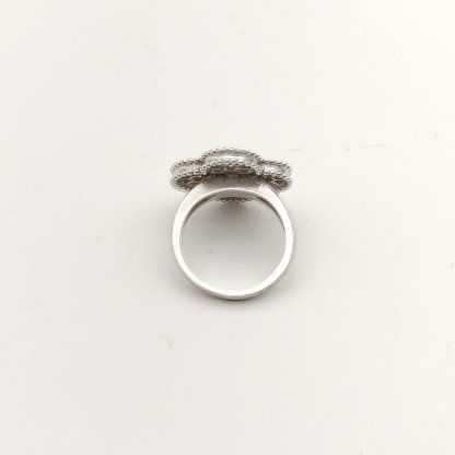 VAN CLEEF&ARPELS Platinum Vintage Alhambra Large Single Flower Ring Full Diamond 53 18K 18K White Gold,Diamond-Hana Vintage