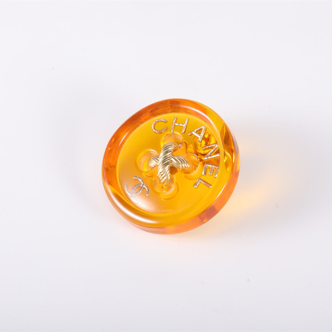 CHANEL Button Brooch Alloy,Resin-Hana Vintage