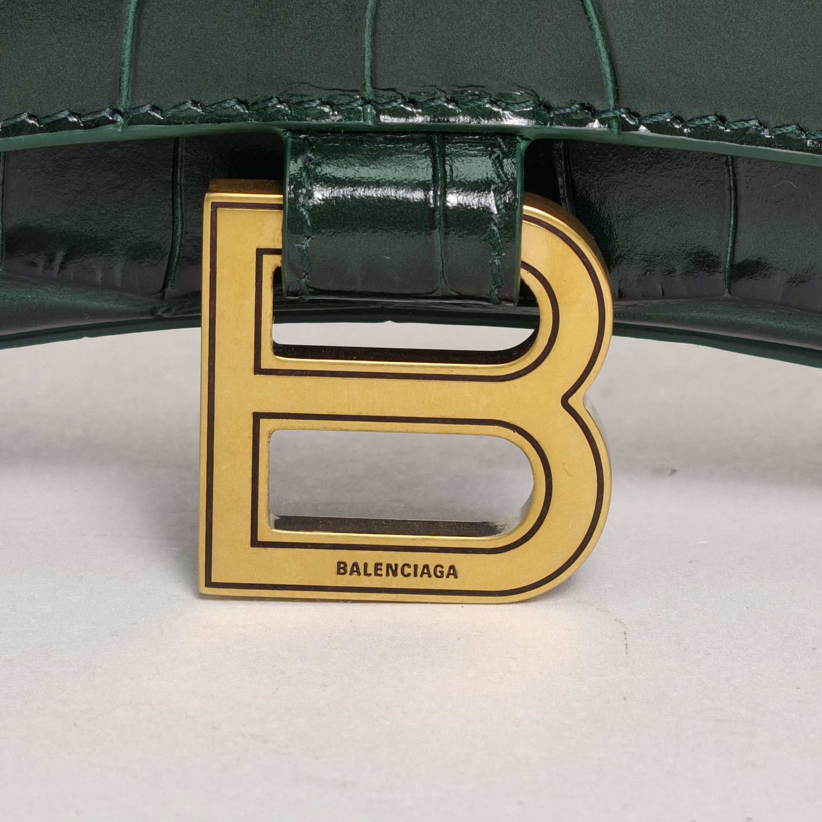 *BALENCIAGA Hourglass Woc