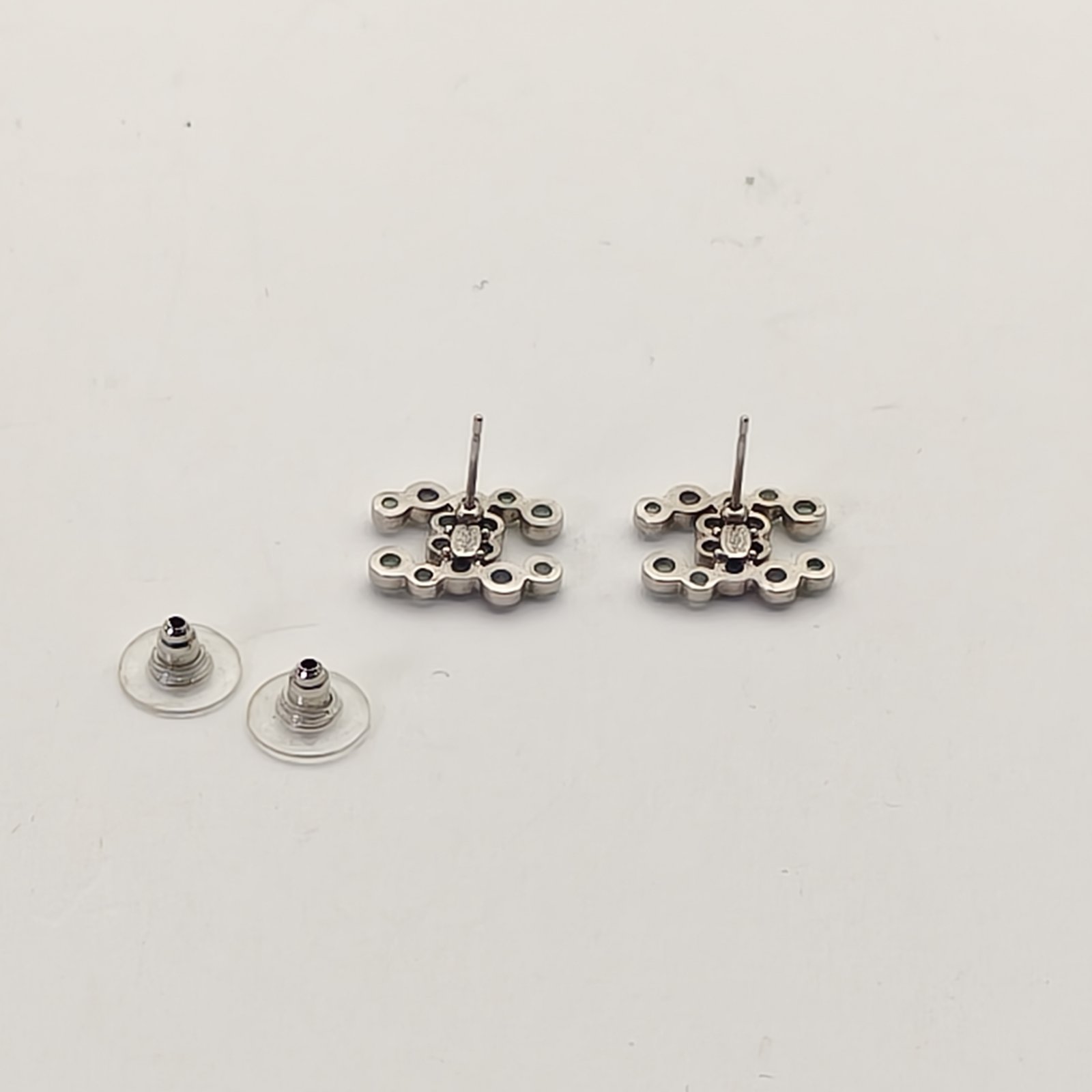 CHANEL 18S Colored Diamond Earrings Alloy-Hana Vintage