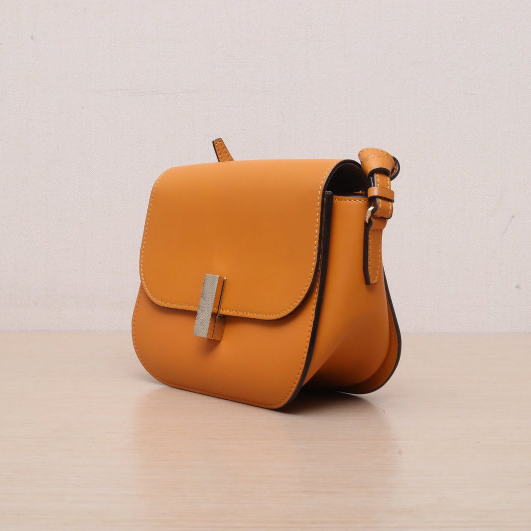 Valextra Orange Leather C ISIDECROSSBODY Saddle Bag 20cm Small Size-Hana Vintage