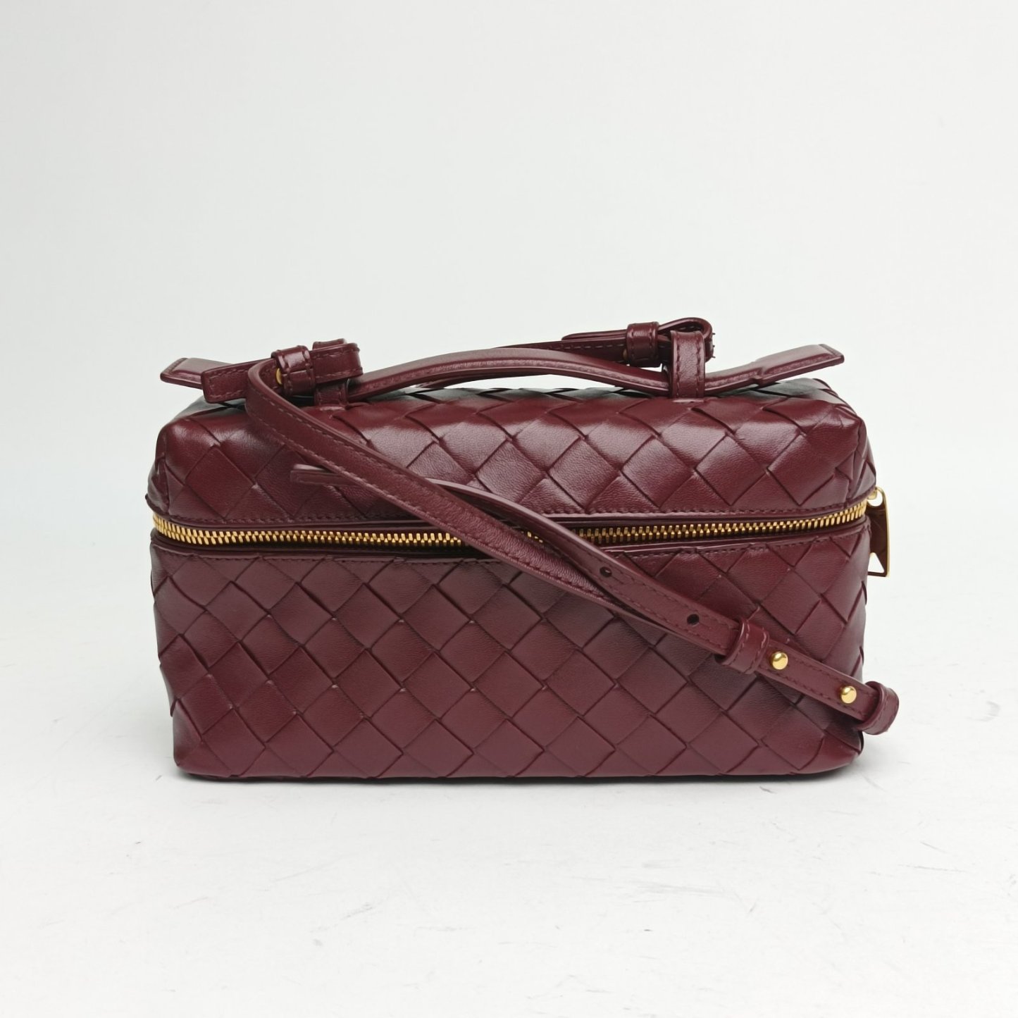 BOTTEGA VENETA Bang Bang vanity Woven Leather Cosmetic Bag-Hana Vintage