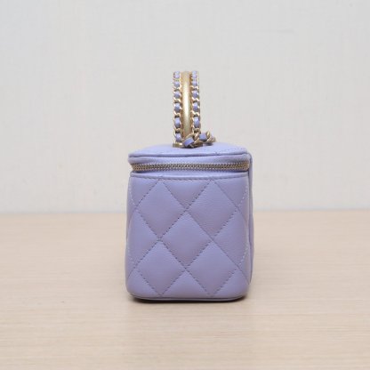 CHANEL 24A Handheld Long Box Cosmetic Bag with Mirror