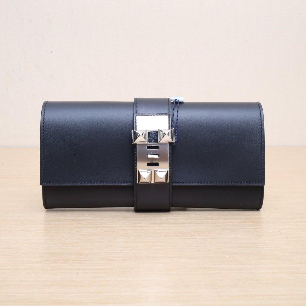 HERMES 89 Black Box Leather Frame O Sliver Hardware CDC Clutch-Hana Vintage