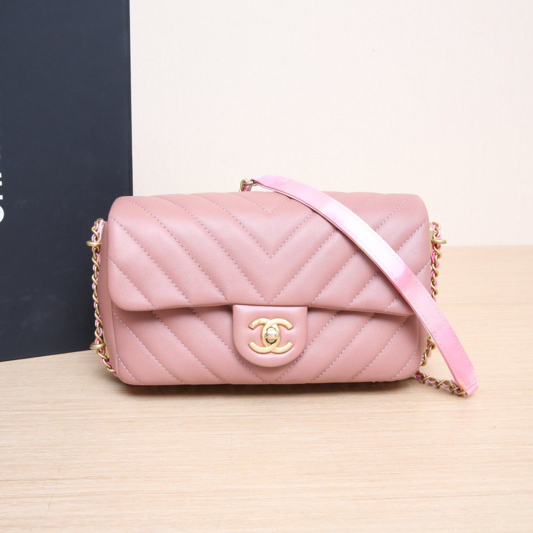*CHANEL Beige Pink 2018 Gold Hardware CF Flap Bag Large Mini Piped Chain Tie-dyed Leather Threaded Chain-Hana Vintage