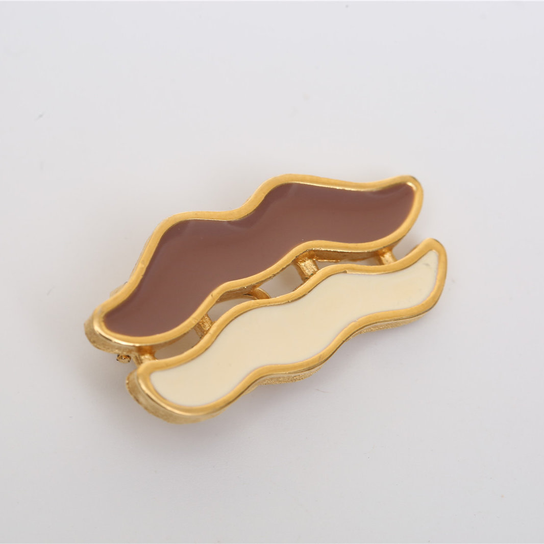 GIVENCHY Vintage Ear Clip + Brooch Set Alloy-Hana Vintage