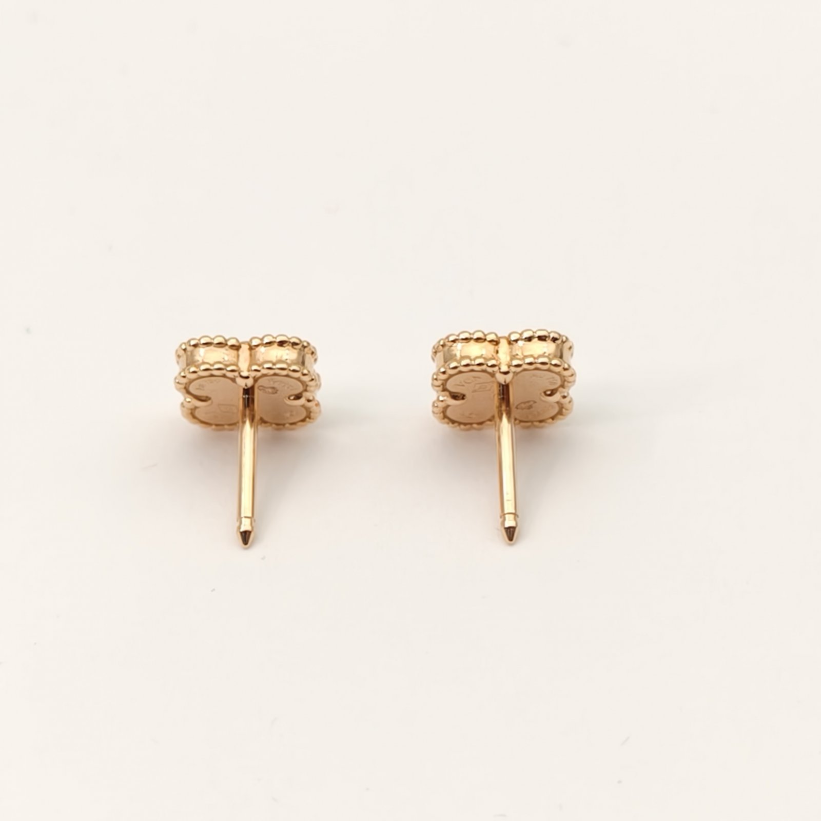 VAN CLEEF&ARPELS Sweet Alhambra Small Single Flower Earrings 18K Rose Gold,Carnelian-Hana Vintage