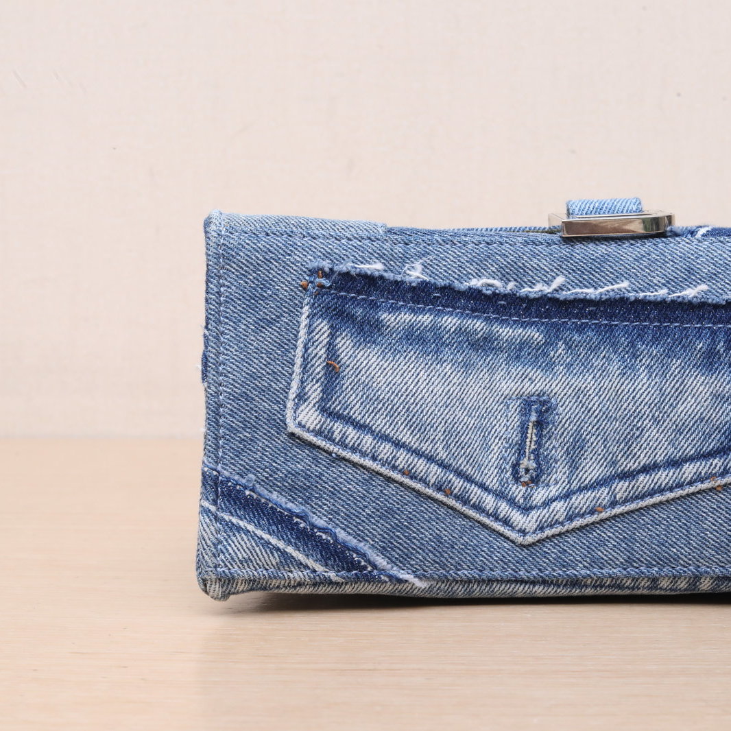 *BALENCIAGA Hourglass Size S-Hana Vintage
